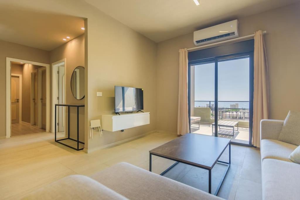 Soukside Haven 3Br 24-7 Electricity Apartment Batroun Exterior photo