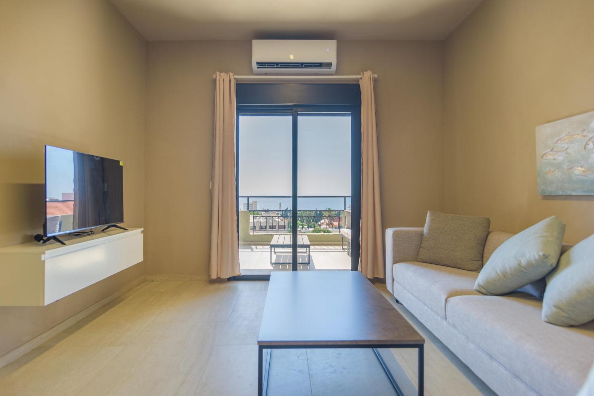 Soukside Haven 3Br 24-7 Electricity Apartment Batroun Exterior photo